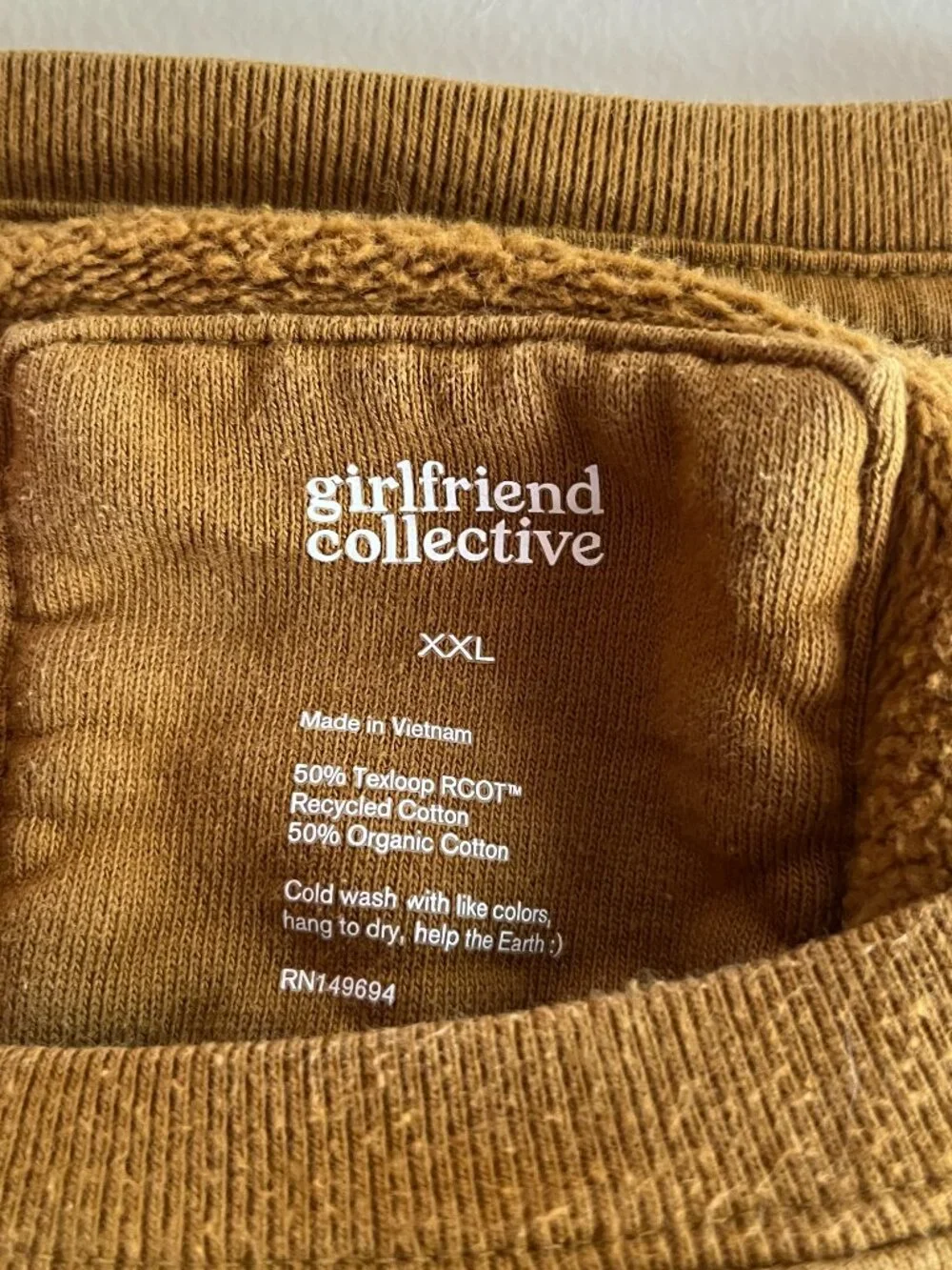Girlfriend Collective 50/50 classic sweatshirt sycamore athleisure loungewear